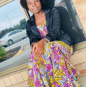 Meet your Posher, Faraja